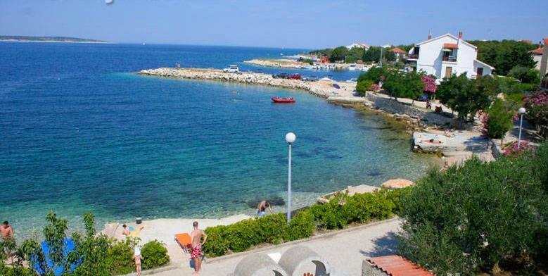Апартаменты Croatia Мандре Экстерьер фото