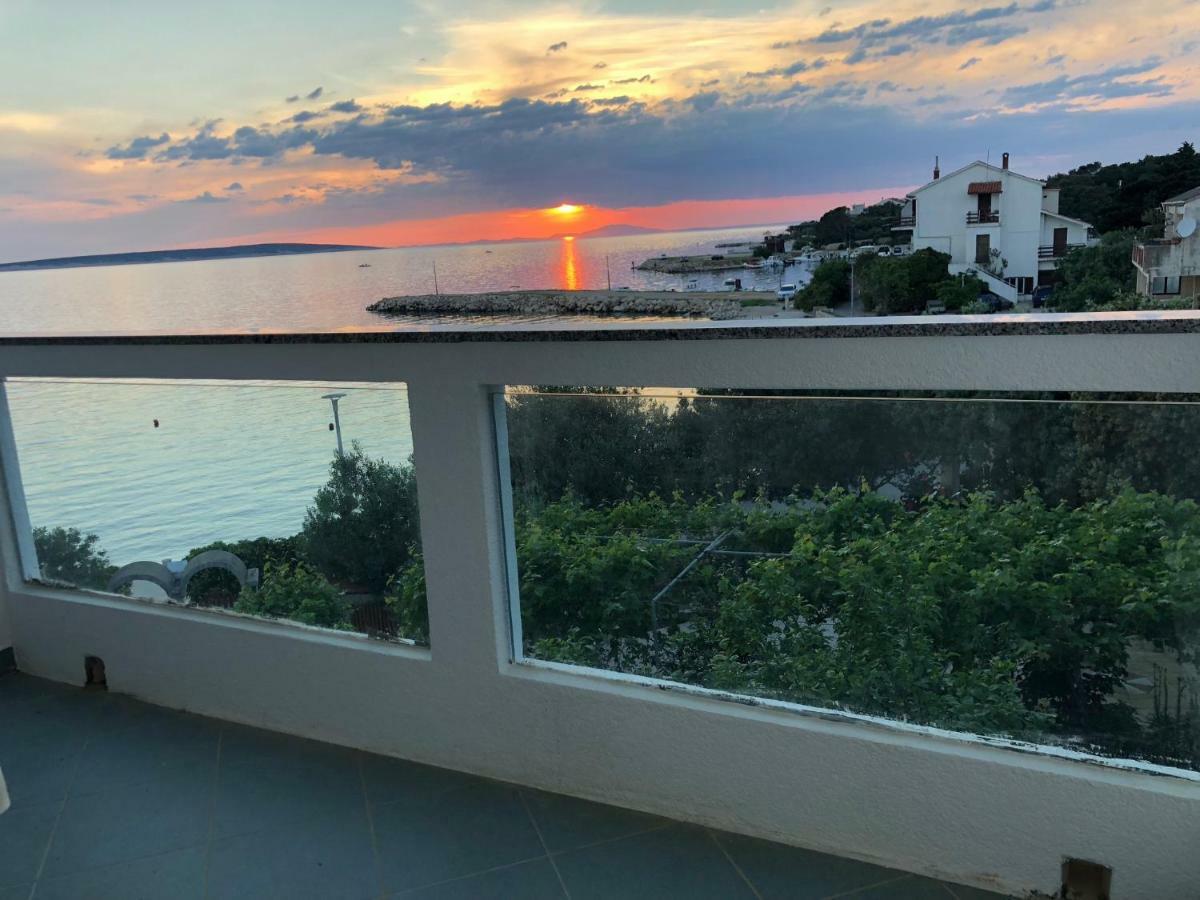 Апартаменты Croatia Мандре Экстерьер фото